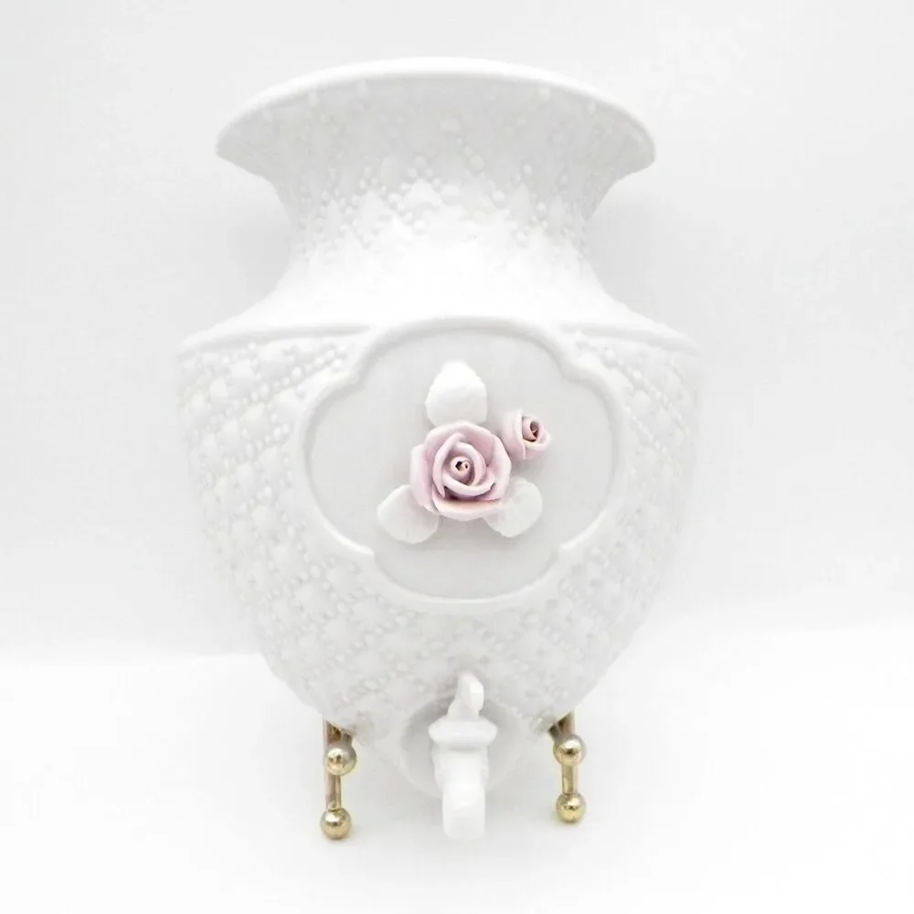 VTG Ceramic Wall Pocket Faux Lavabo MCM Embossed Quilt Pattern Applied Pink Rose